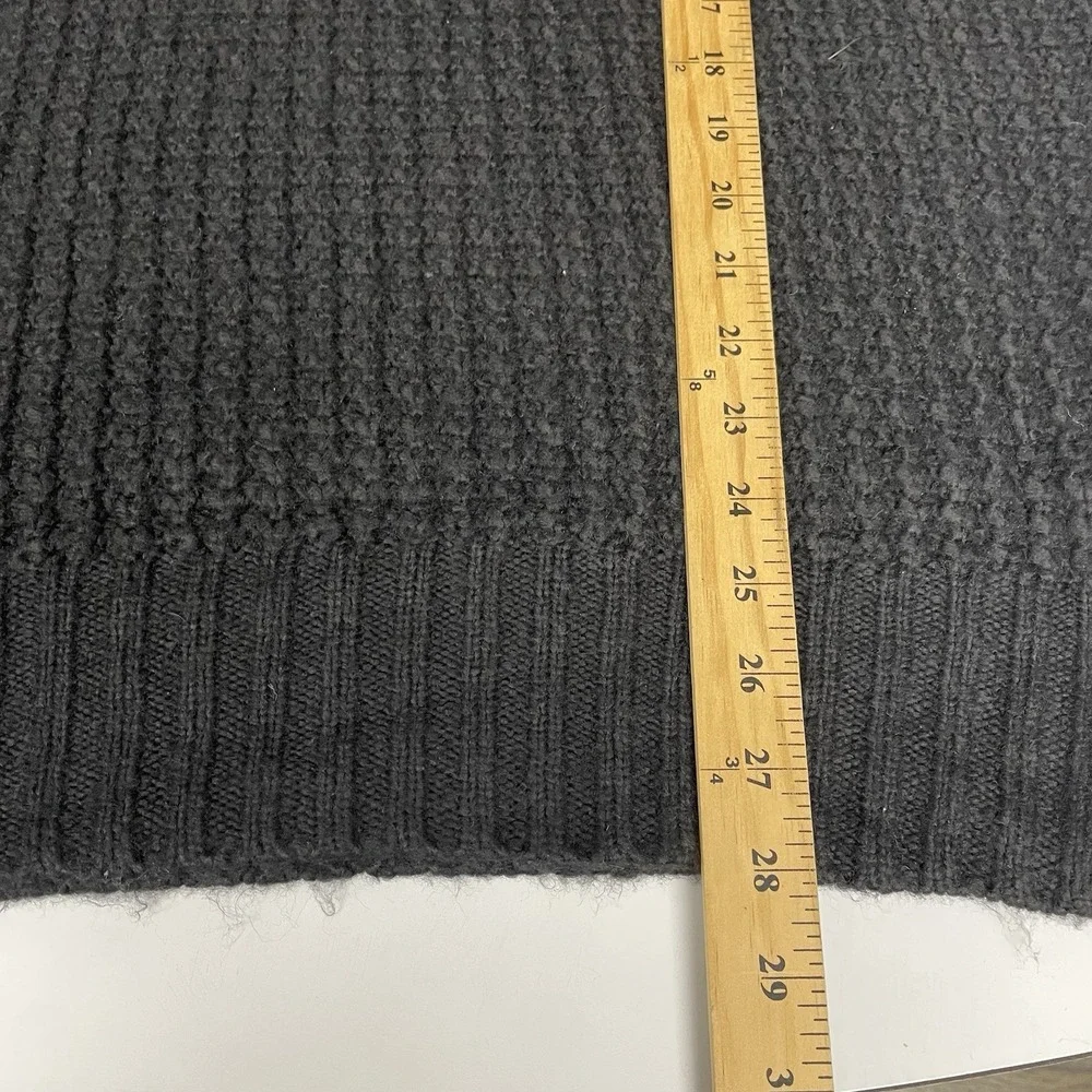 American Eagle Womens XL Black‎ Chunky Knit V-Neck Sweater Oversized Pullover